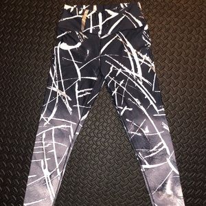 Fabletics High-Waisted Powerhold 7/8 Leggings